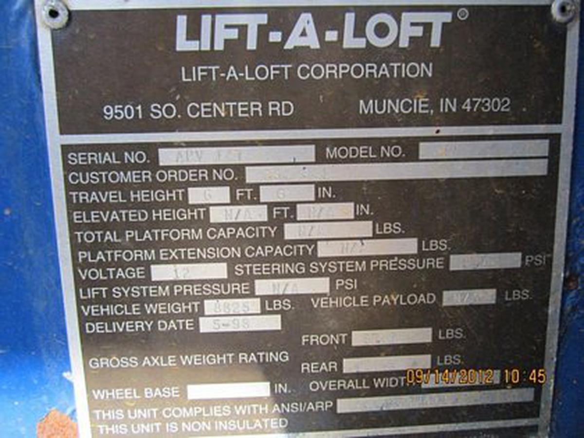 1998 Lift-A-Loft APV- LAV
