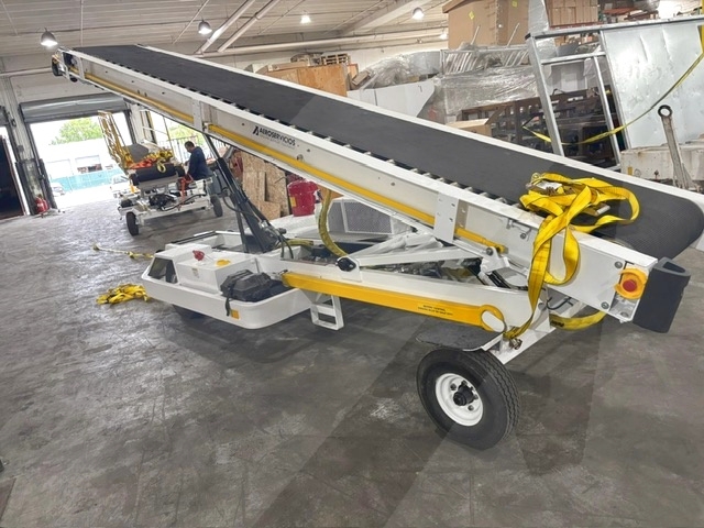 Towable Belt Loader Wasp A01771D-3179