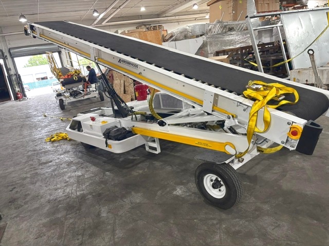 Towable Belt Loader Wasp A01771D-3179