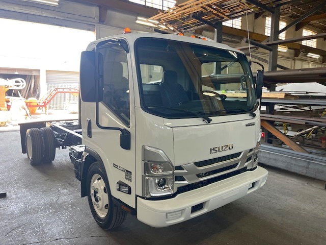 Truck Chassis Isuzu NPR- Gasoline