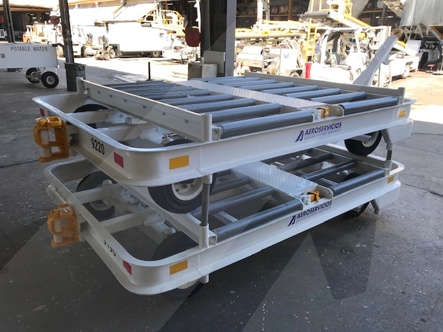 Dollies LD3 Clyde 15F2995 Roller Deck-4 Wheel Steering