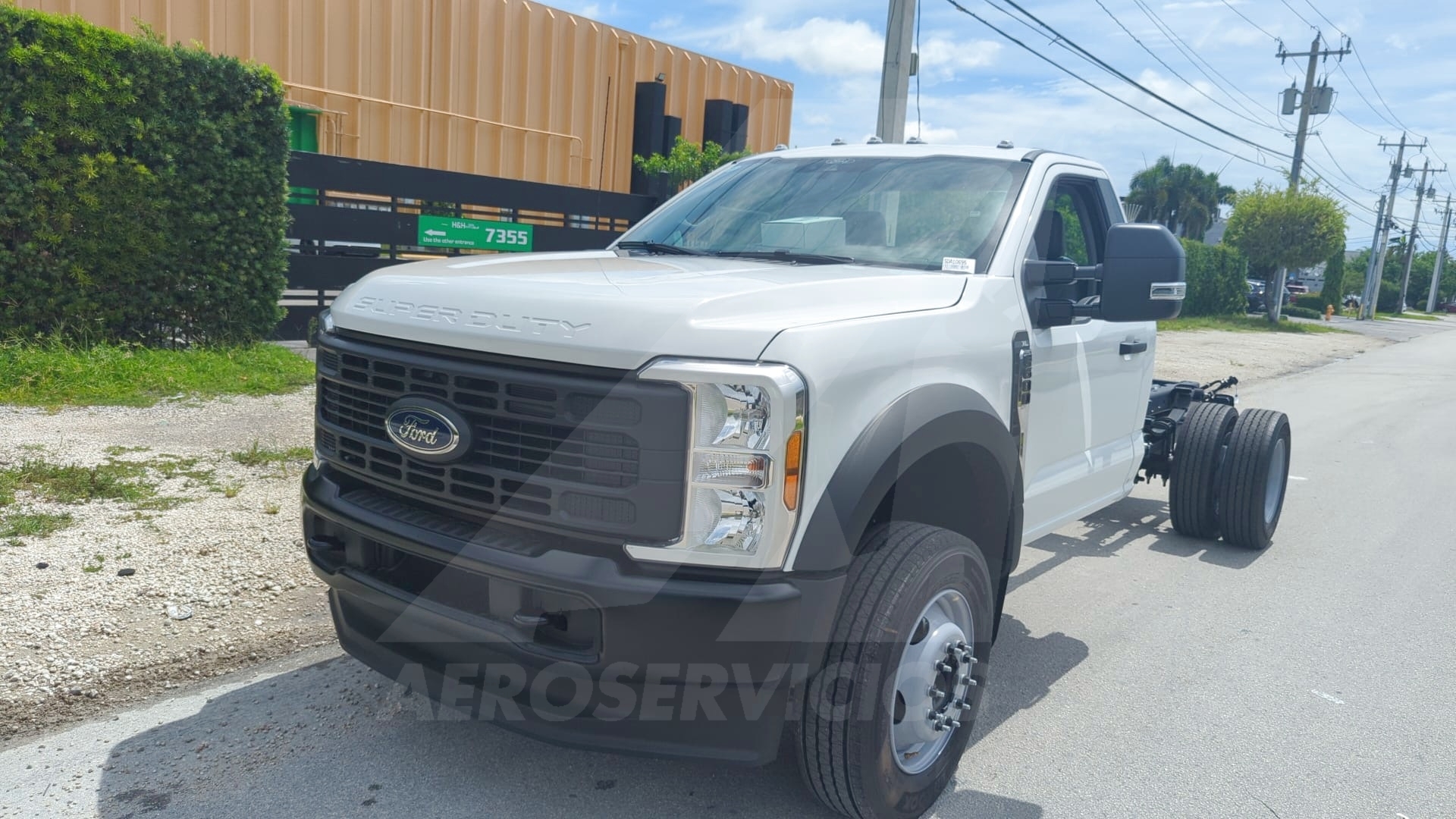 Truck Chassis Ford F-600