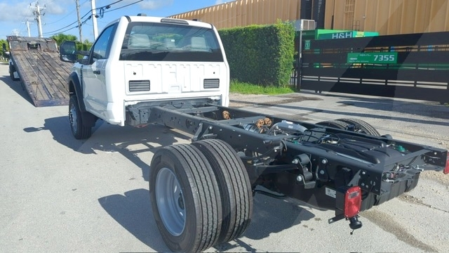 Truck Chassis Ford F-600