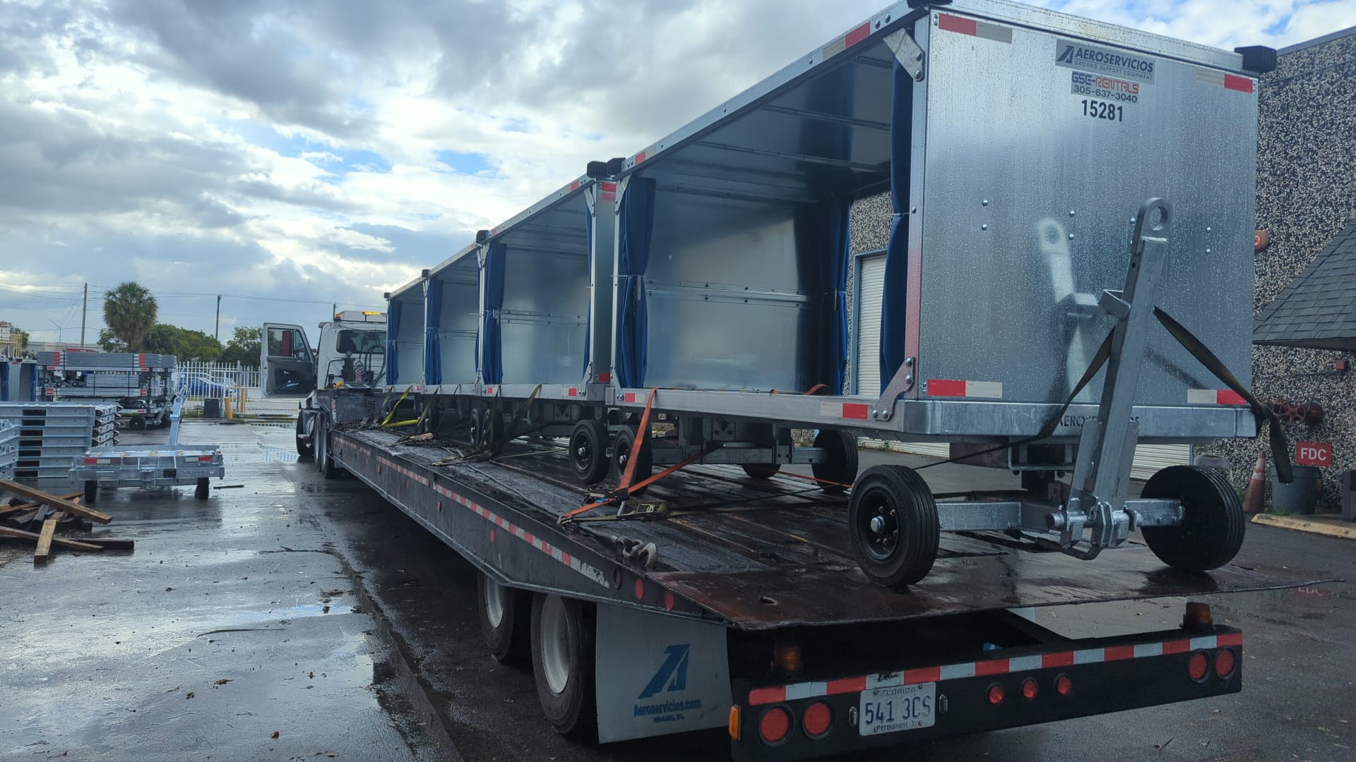 Baggage Carts Closed Iscar BCL-8 Galvanized 2025