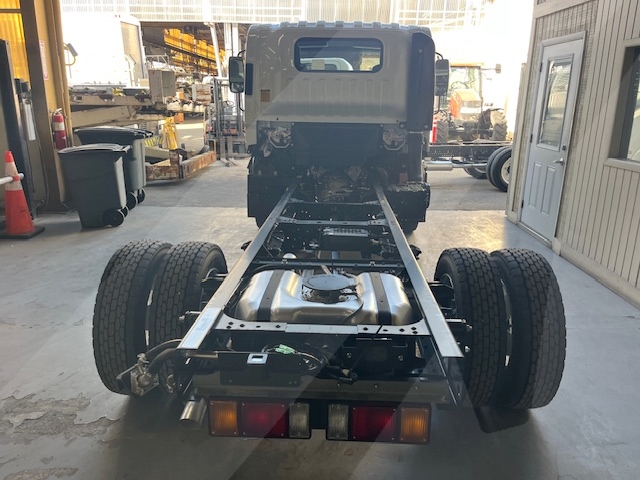 Truck Chassis Isuzu NPR - Gasoline