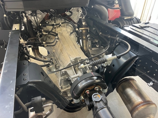 Truck Chassis Isuzu NPR - Gasoline