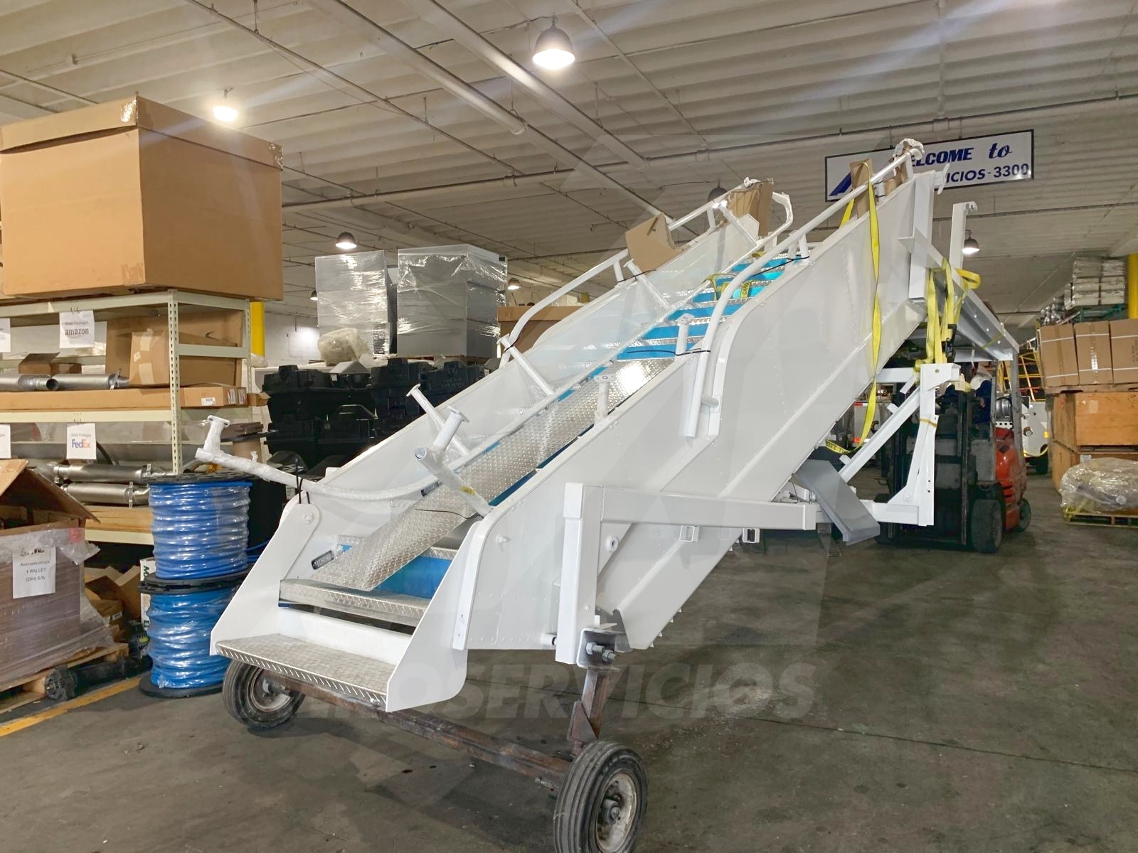 Motorized Passenger Stair Ford/Wollard F-350/TLPH-252