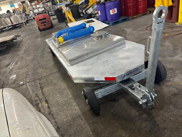Electric Lavatory Service Cart - Standard GSE STD LC 110/110