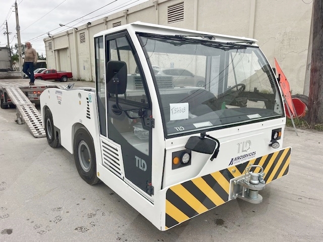 Push Back Tractor TLD TMX-150-15 Tier 4F