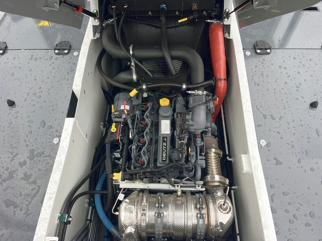 Push Back Tractor TLD TMX-150-15 Tier 4F