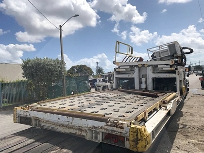 Cargo Loader FMC Commander 15 STD