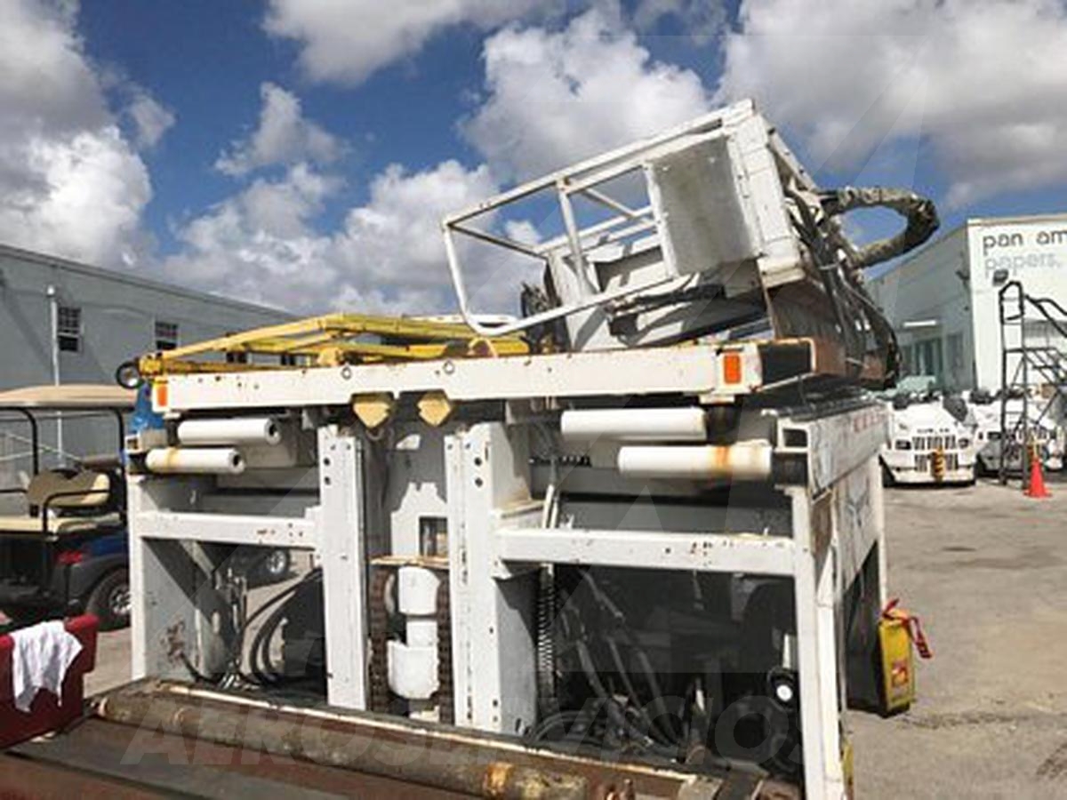 Cargo Loader FMC Commander 15 STD