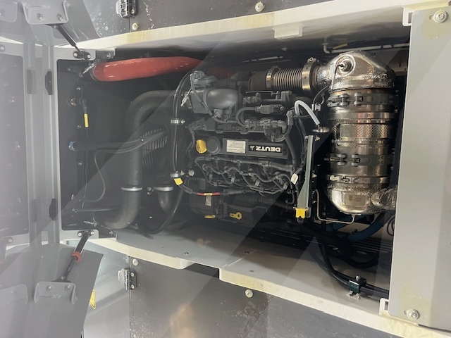 Push Back Tractor TLD TMX-150-9 Tier 4F