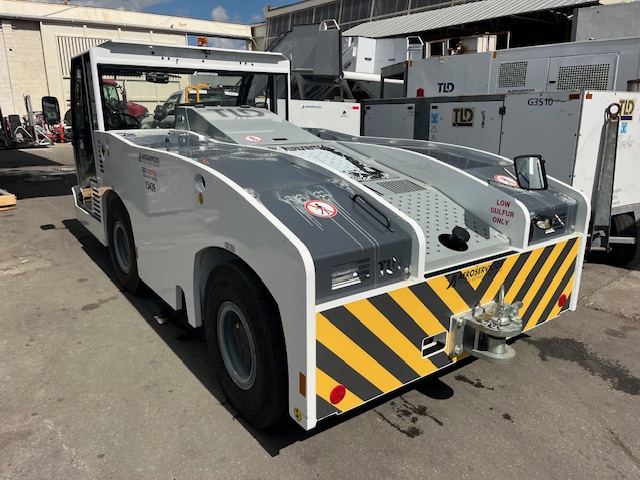 Push Back Tractor TLD TMX-150-15 Tier 4F