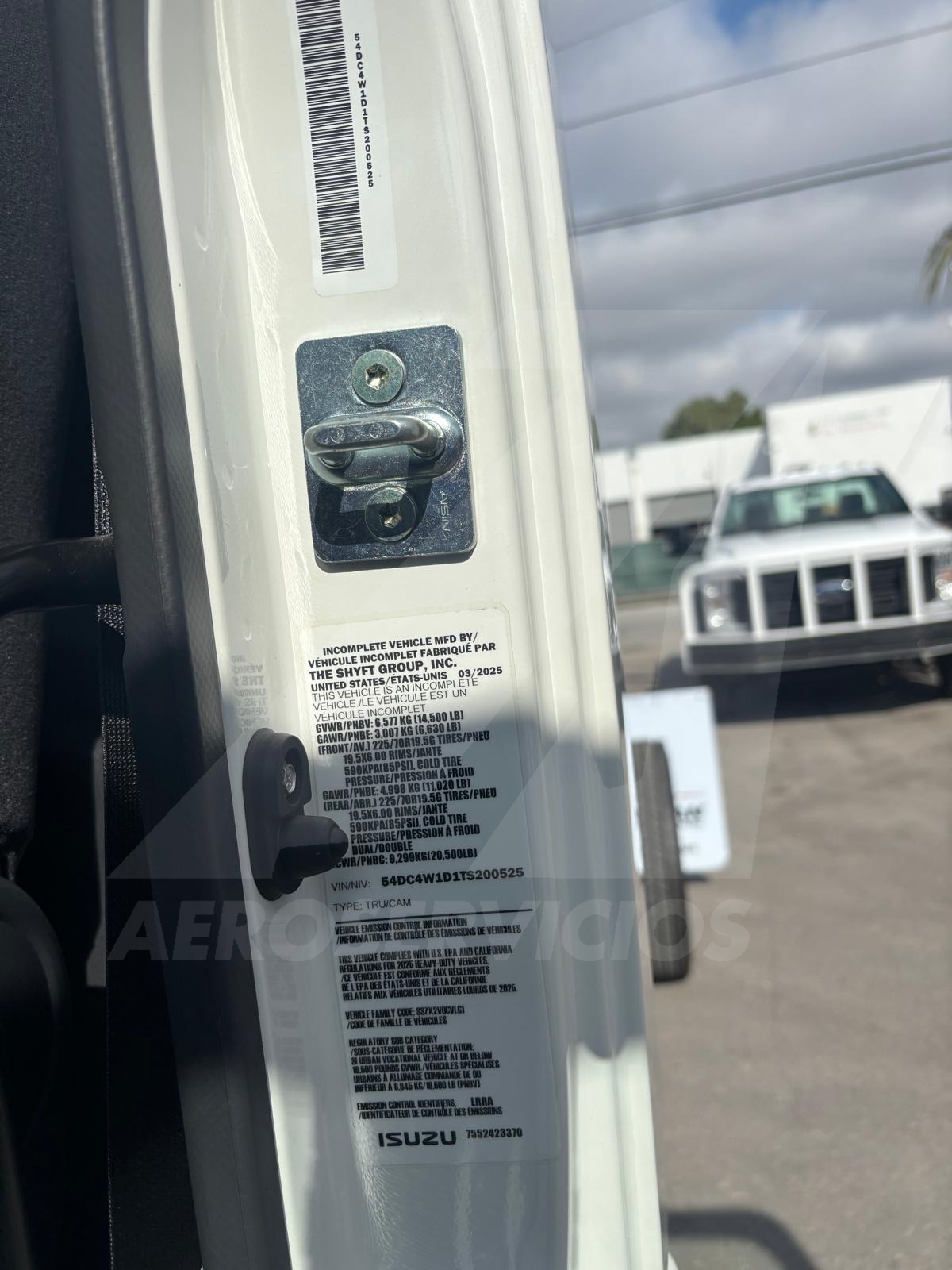 Truck Chassis Isuzu NPR- Gasoline