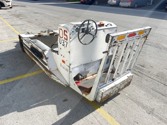 Towbarless Push Back Tractor Lektro AP8750C