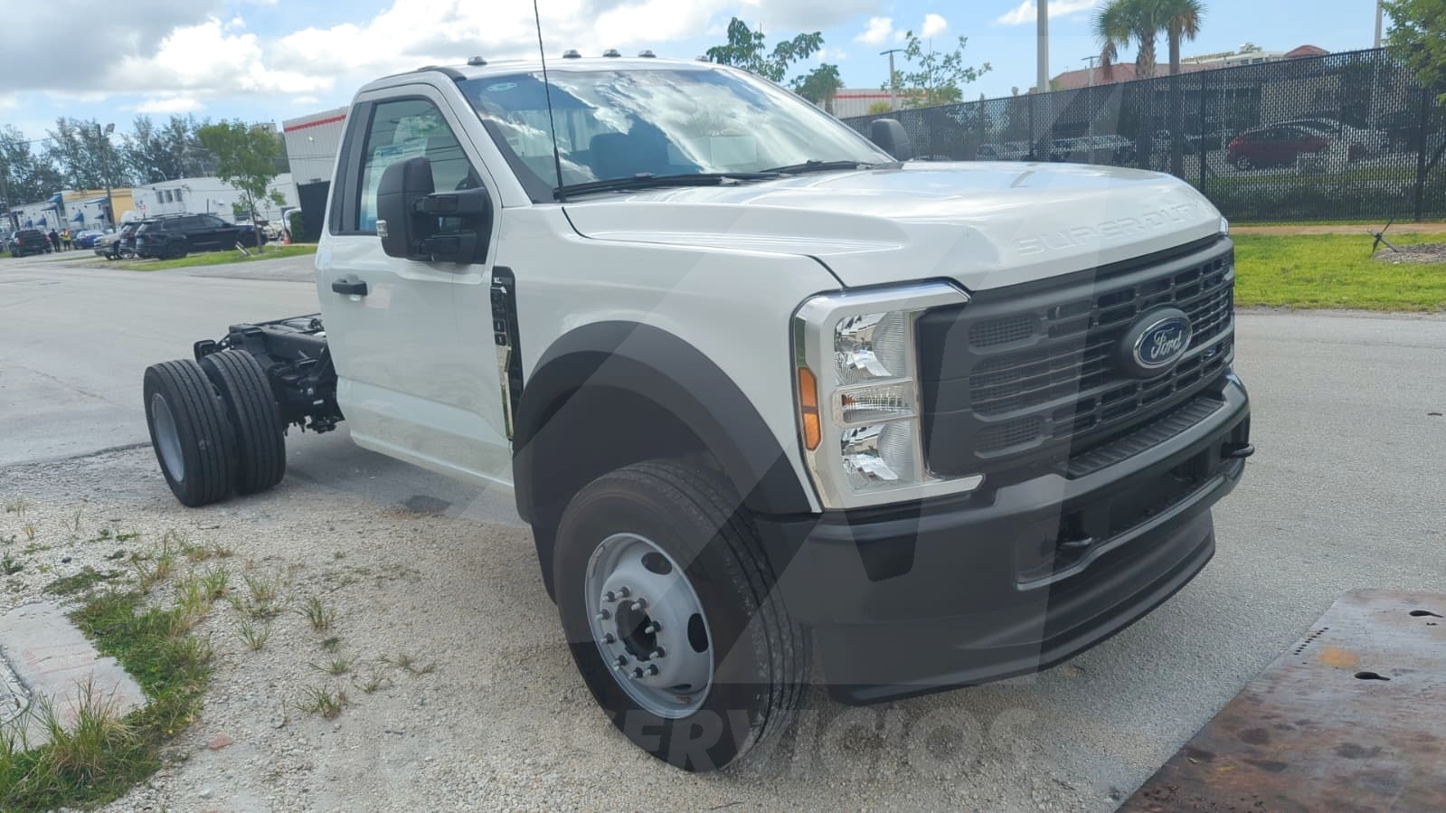 Truck Chassis Ford F-600