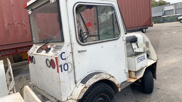 Baggage Tractor Tug MA-30/40 Cab