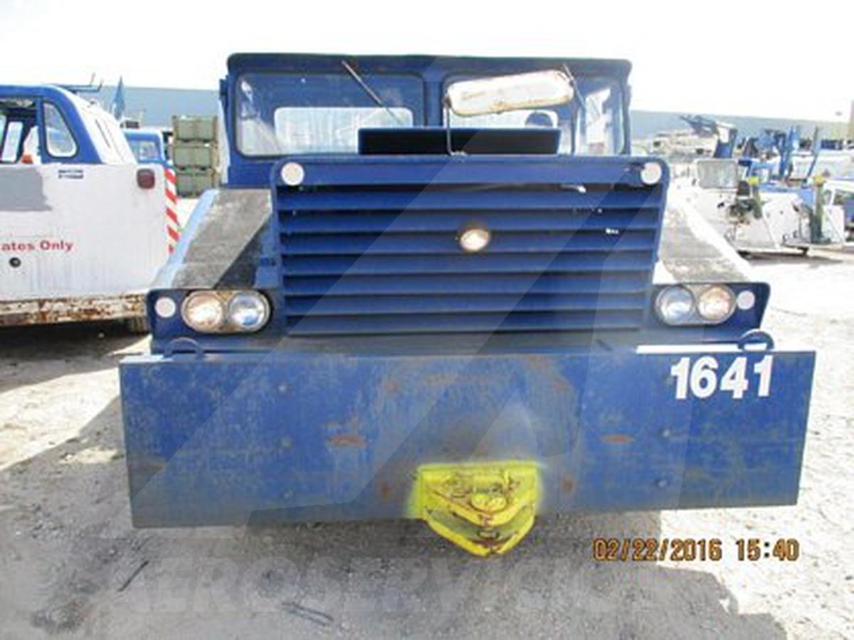 Push Back Tractor Hough-Paymover T-300