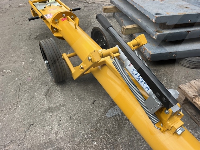 Tow Bar Clyde 15F2342 2025