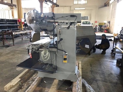 1050 Knee Mill Machine