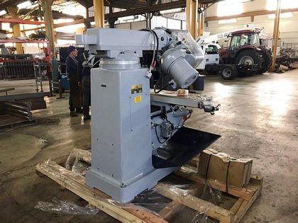 1050 Knee Mill Machine
