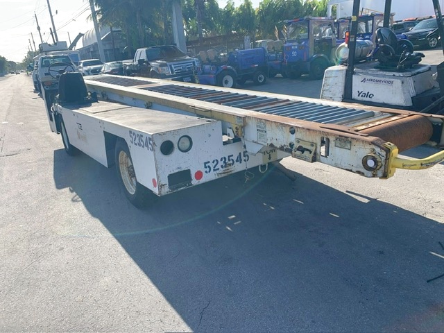 Belt Loader Tug 660