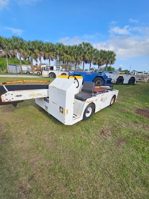 Belt Loader Tug 440-E