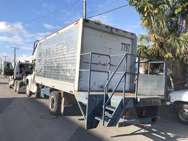 Cabin Service Truck Ford/Hi Way-F-600