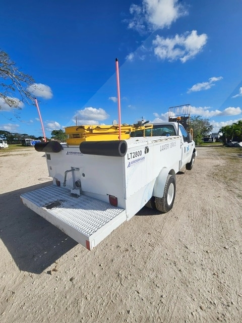 Lavatory Truck Ford/Wollard F-350/TLS-770