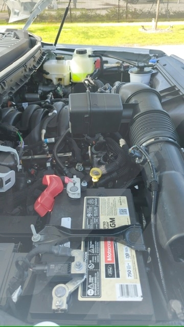 Truck Chassis Ford F-600