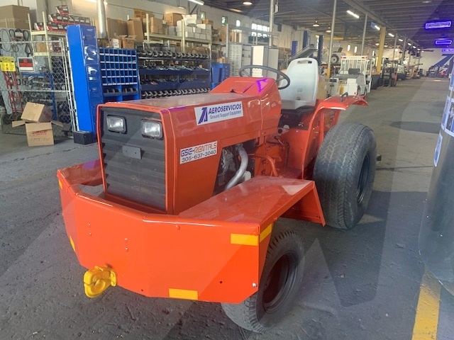 Baggage Tractor Massey Ferguson MF-1030