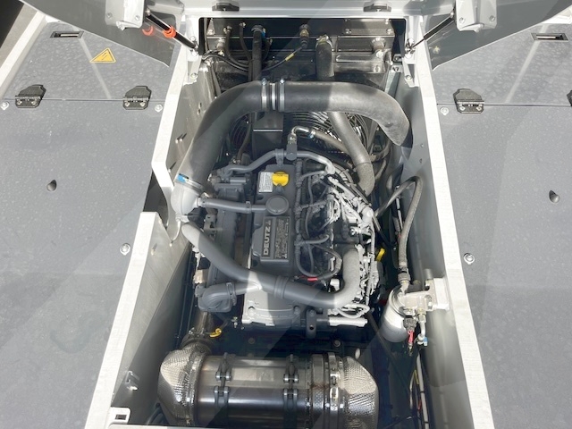 Push Back Tractor TLD TMX-150-9 Tier 4F