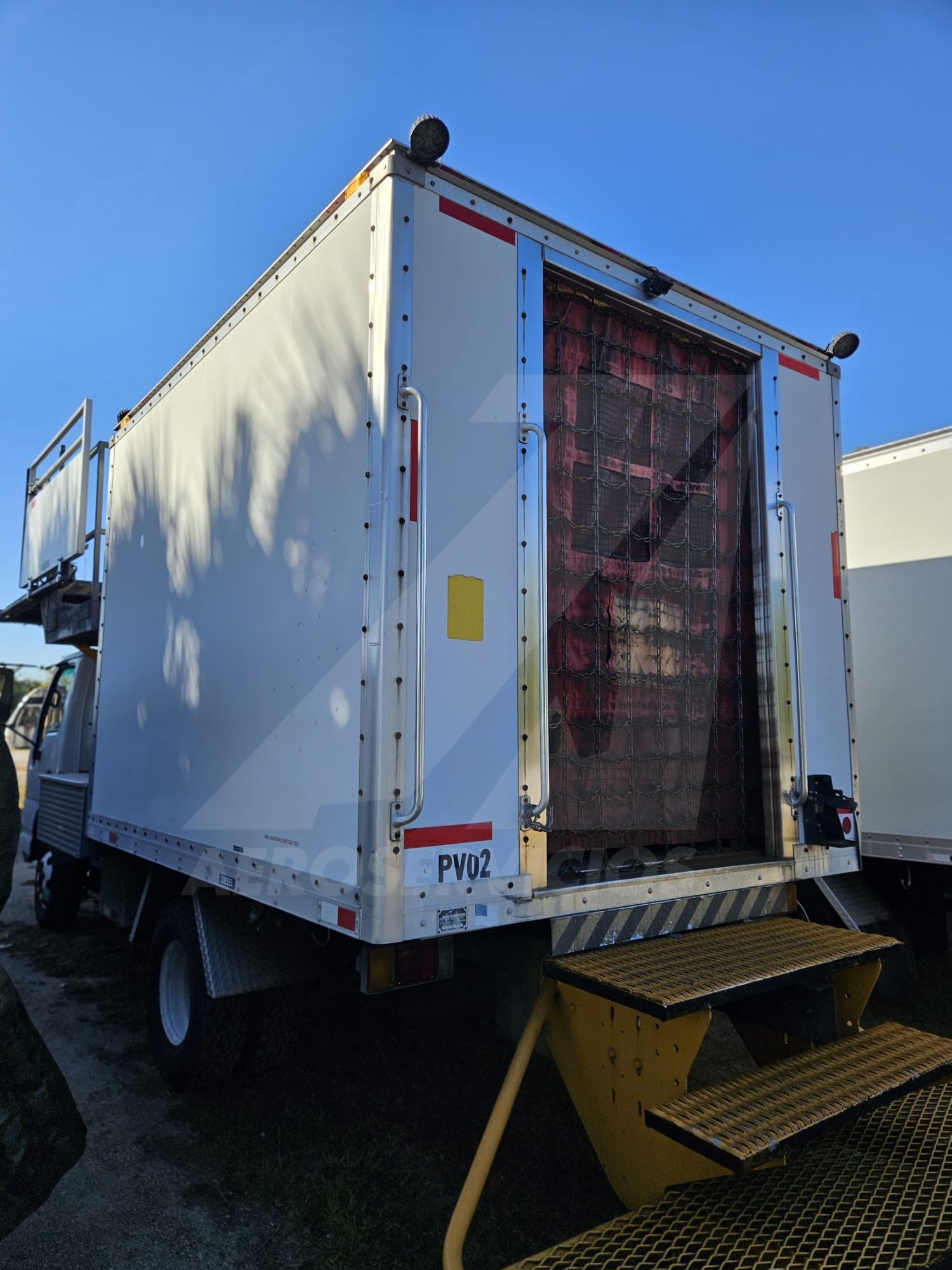 Catering Truck Isuzu/Phoenix Metals NPR