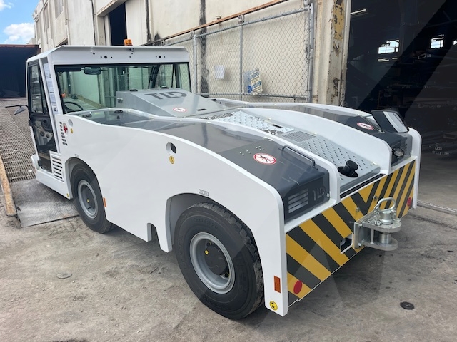 Push Back Tractor TLD TMX-150-9 Tier 4F