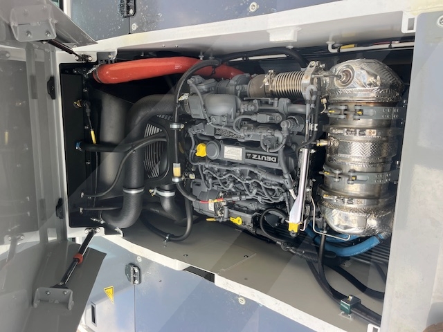 Push Back Tractor TLD TMX-150-9 Tier 4F