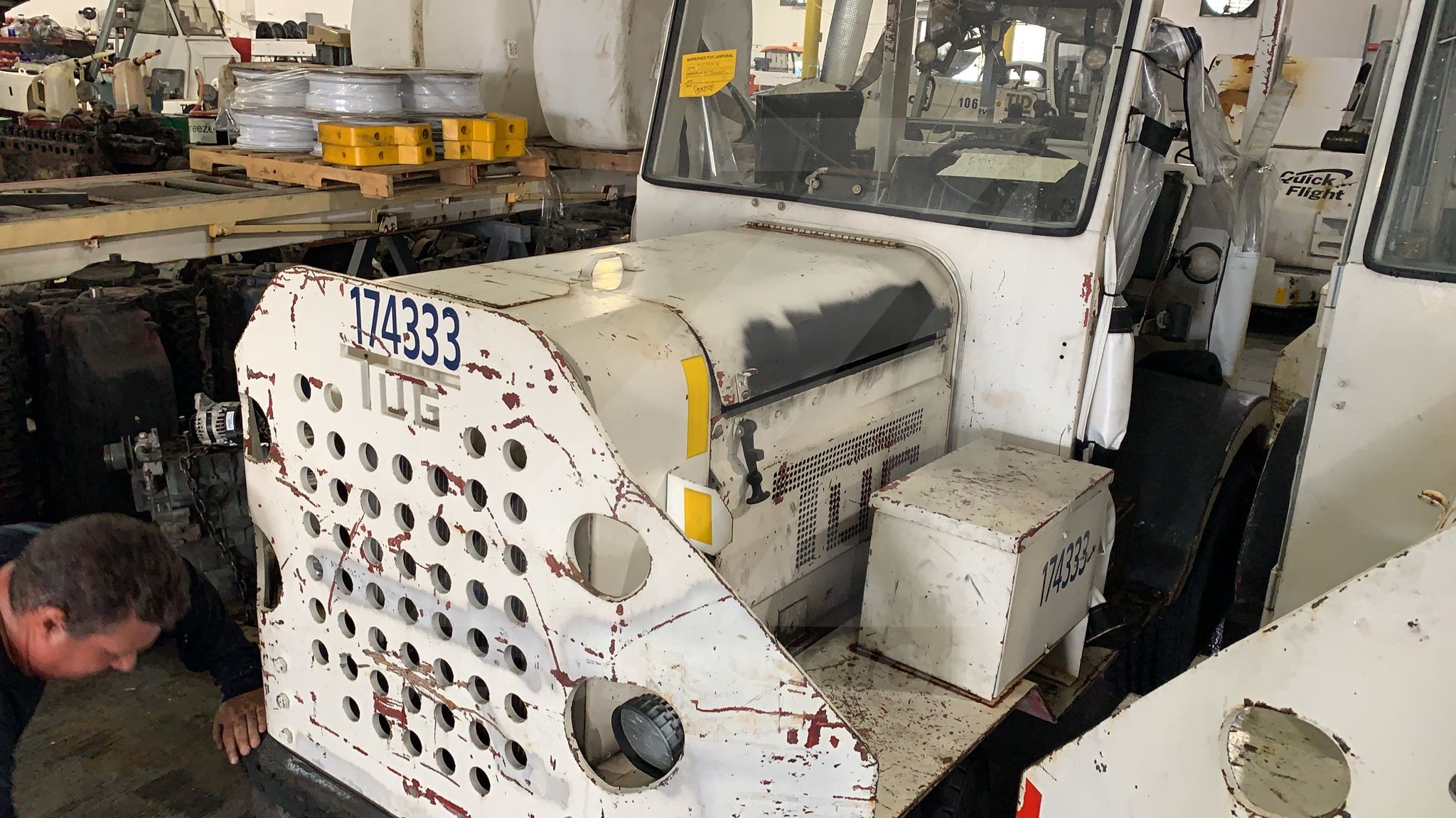 Baggage Tractor Tug MA-40 Cab