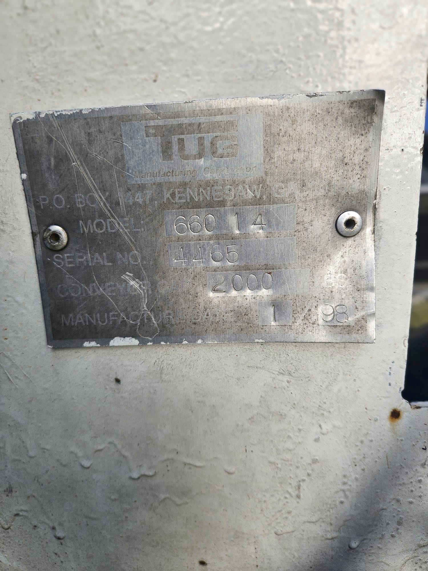 Belt Loader Tug 660