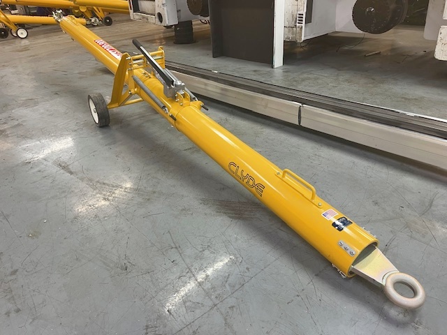 Tow Bar Clyde 15F3495