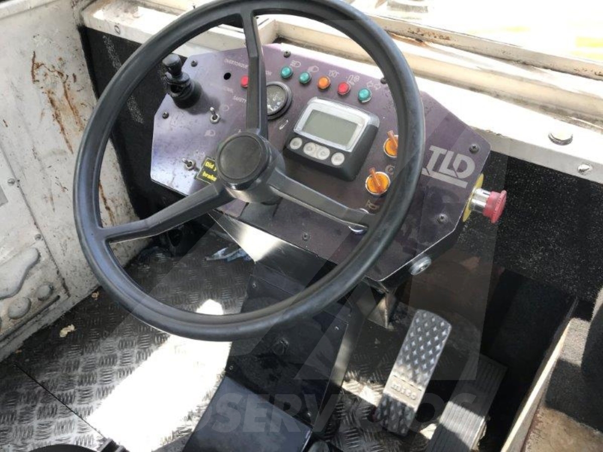 Towbarless Push Back Tractor TLD TPX-500