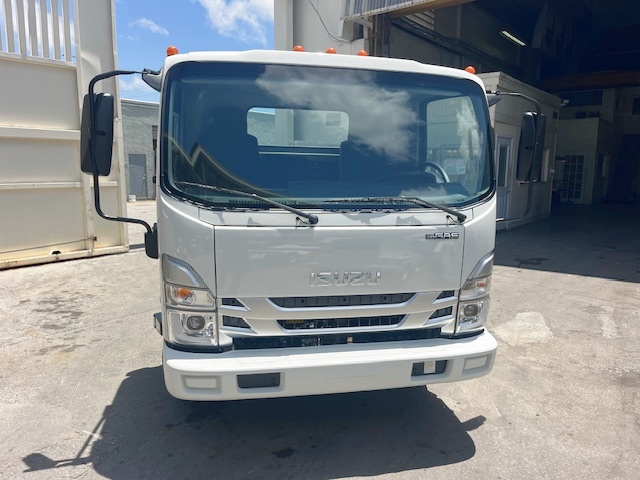 Truck Chassis Isuzu NPR- Gasoline
