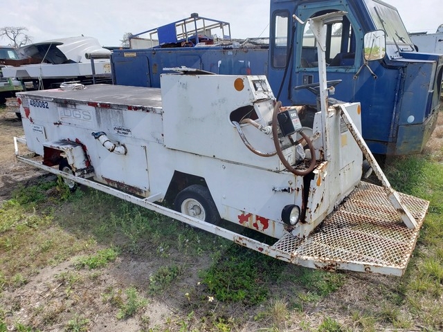 Lavatory Service Cart Par-Kan ELT-300