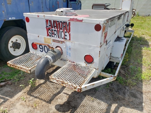 Lavatory Service Cart Par-Kan ELT-300