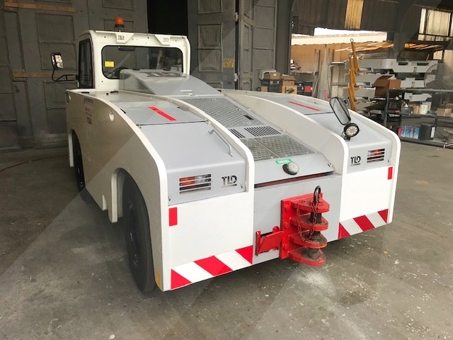 Push Back Tractor TLD TMX-150-12
