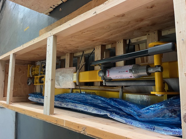 Tow Bar Clyde 15F4057 - ERJ 170/75/90/95