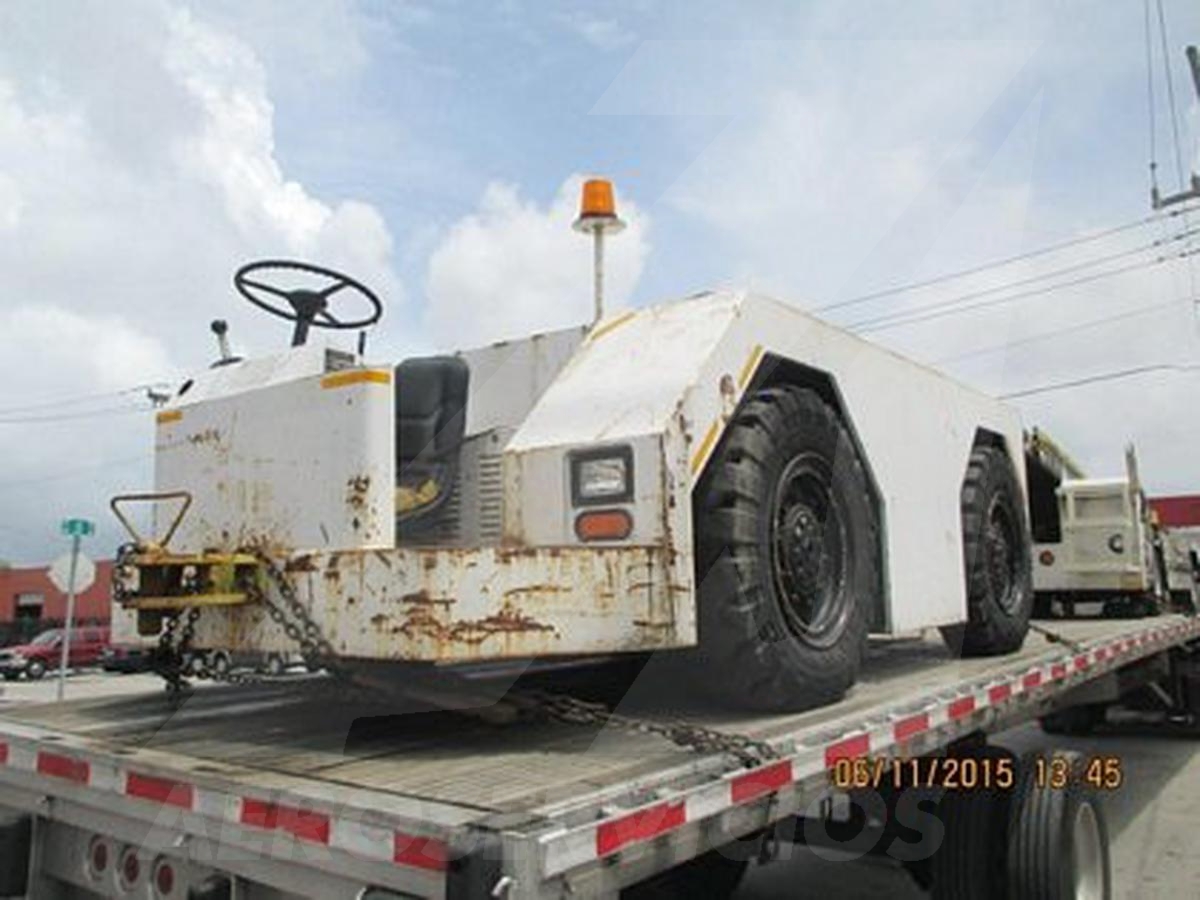 Push Back Tractor S&S GT-1628