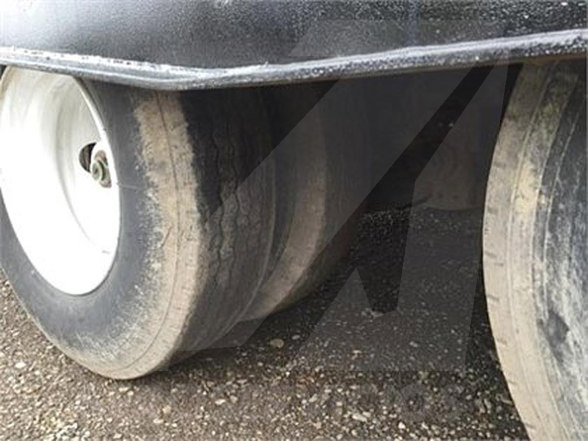 1997 Landoll Landoll 317