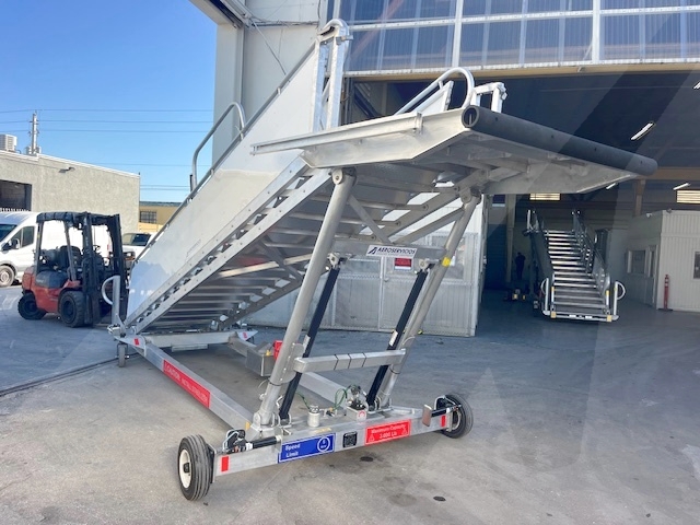 Passenger Stair Towable Standard GSE STD-95-145 2024