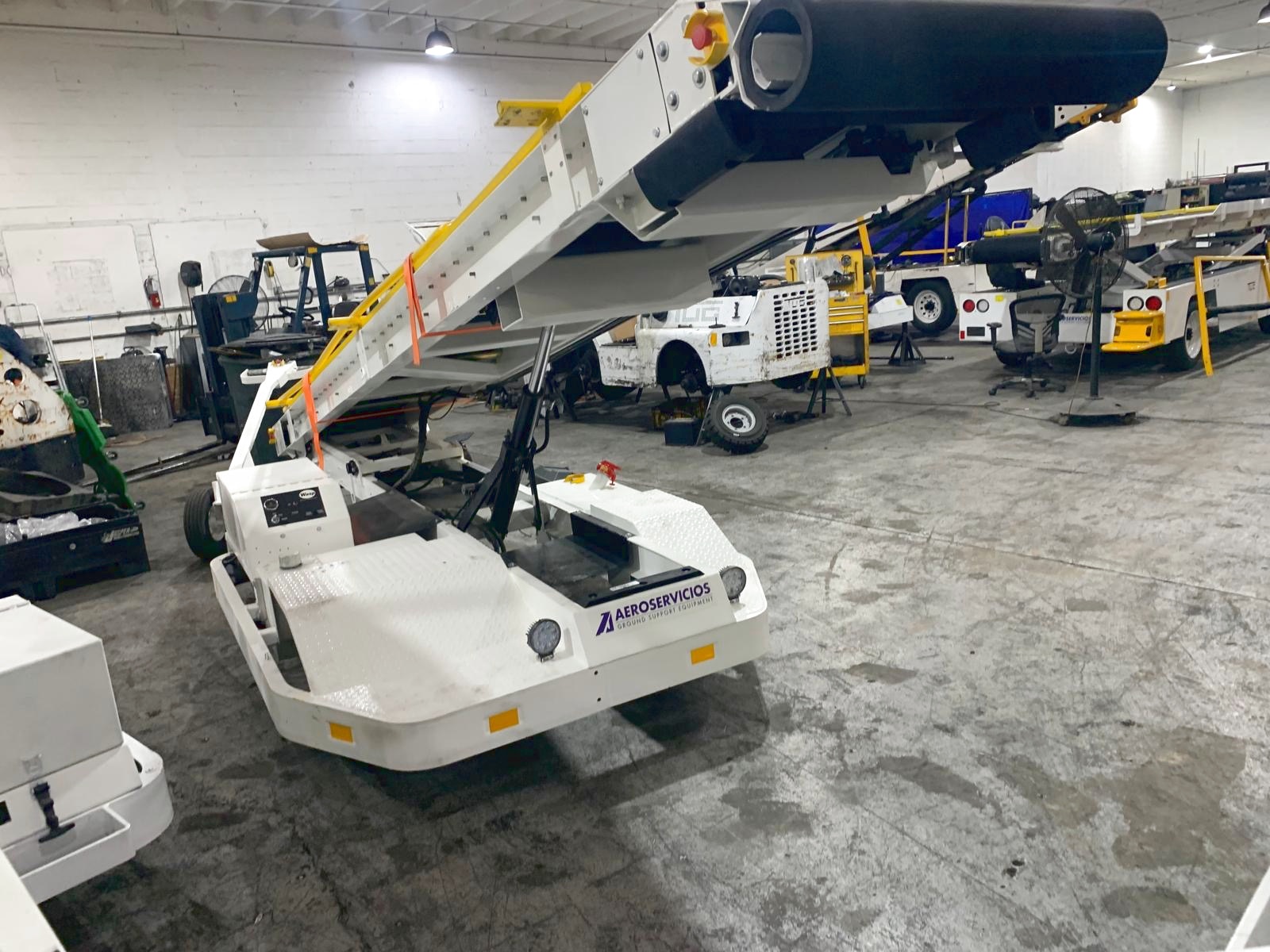 Towable Belt Loader Wasp A01771D-3179
