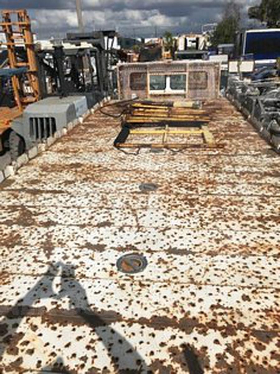 Maintenance Lift Tesco/ Freightliner ML-5030 / Fl70